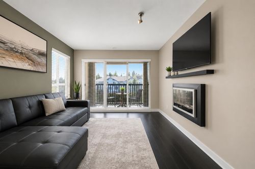 324-21009 56 Ave, Langley, BC, V3A0C9 | Card Image