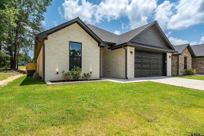 11205 County Road 166, House other with 6 bedrooms, 4 bathrooms and null parking in Tyler TX | Image 7