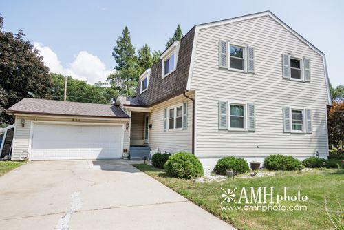 824 S Mckinley Ave, Kankakee, IL, 60901-4541 | Card Image
