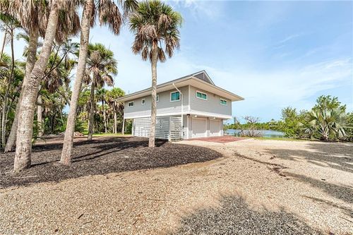 9455 Beverly Ln, SANIBEL, FL, 33957-4202 | Card Image