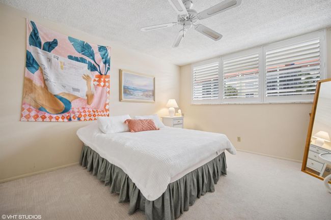 APT-226C - 5300 Ne 24 Th Ter, Condo with 2 bedrooms, 2 bathrooms and null parking in Fort Lauderdale FL | Image 13