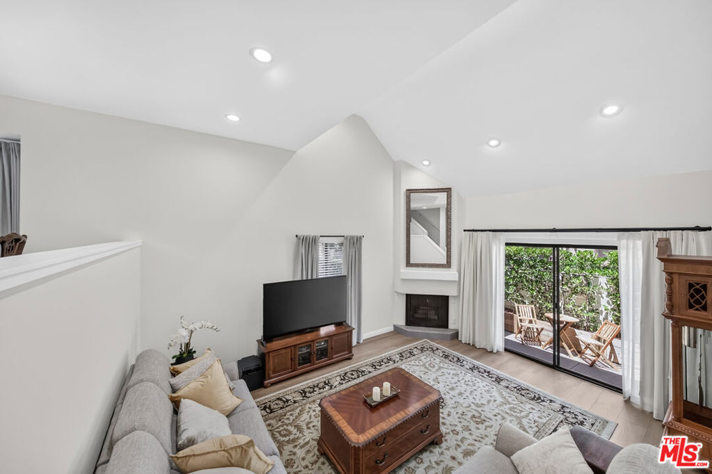 Residential in Los Angeles 3