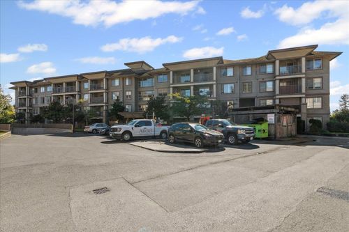 109-45555 Yale Rd, Chilliwack, BC, V2P0A9 | Card Image