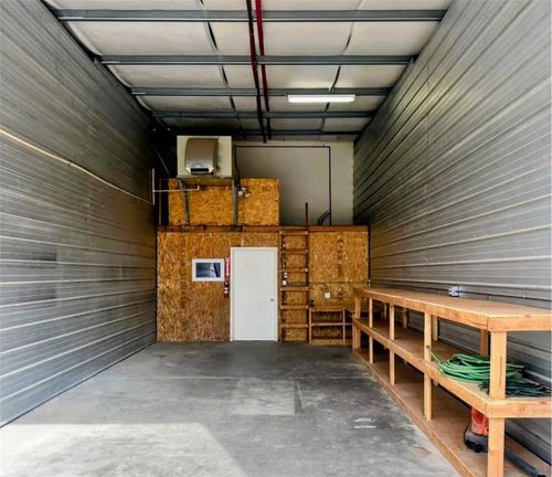 42-1665 Rainbow Dr, Bullhead City, AZ, 86442-4333 | Card Image