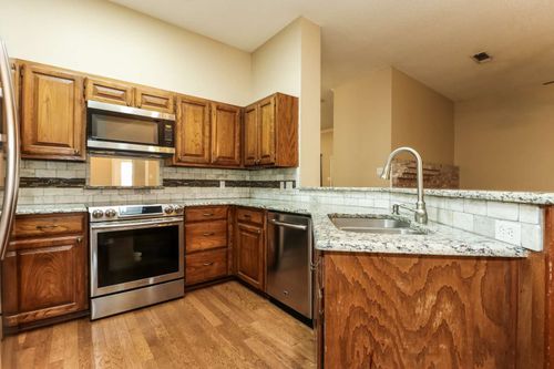 665 Cardinal Ridge Rd, Burleson, TX, 76028-6206 | Card Image