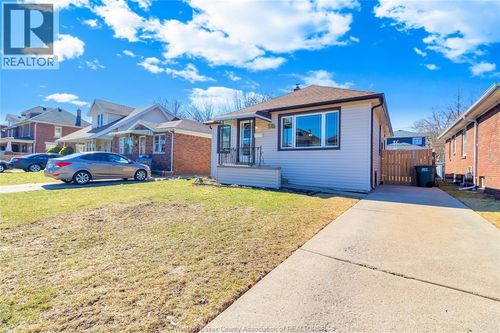 515 Randolph, Windsor, ON, N9B2T6 | Card Image