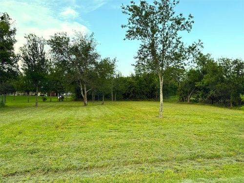 252 High Bluff Dr, Runaway Bay, TX, 76426-2296 | Card Image