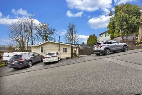 12943 112 Ave, Surrey, BC, V3T2S6 | Card Image