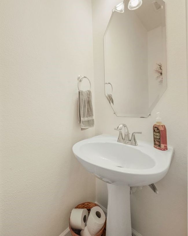 APT-2002 - 706 S Jupiter Rd, Townhouse with 2 bedrooms, 3 bathrooms and null parking in Allen TX | Image 19