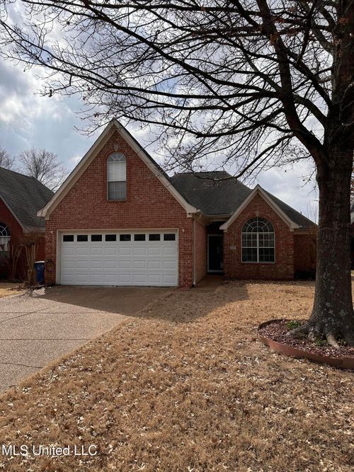 4597 Graham Lake Drive, Olive Branch, MS, 38654 | Card Image