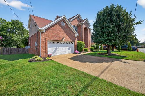 3621 Dove Creek Rd, Antioch, TN, 37013-4942 | Card Image