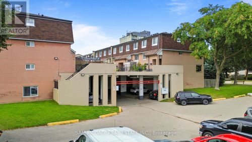 164-2170 Bromsgrove Road, Mississauga (Clarkson), ON, L5J4J2 | Card Image