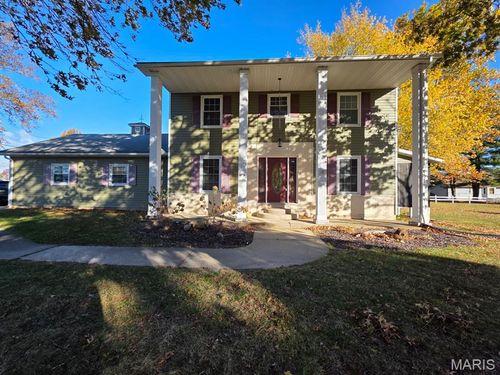 213 W Alton St, Bunker Hill, IL, 62014-1515 | Card Image