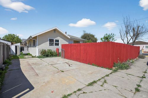 1565 Timothy Dr, San Leandro, CA, 94577-2308 | Card Image