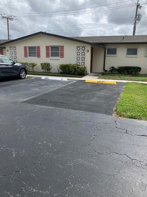 apt-e-2950 Ashley Dr E, West Palm Beach, FL, 33415-8259 | Card Image