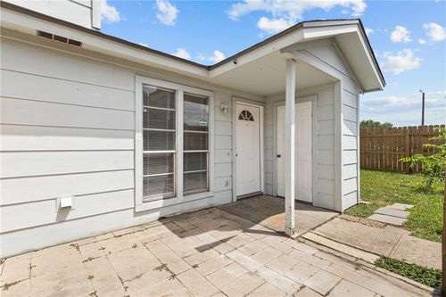 a-1-p-1-7202 Mansions Dr, Corpus Christi, TX, 78414-3701 | Card Image