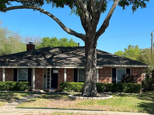 6230 Rutherglenn Dr, Houston, TX, 77096-4607 | Card Image