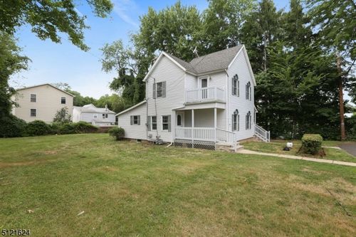 302-302 N 10th St, Kenilworth, NJ, 07033-1154 | Card Image