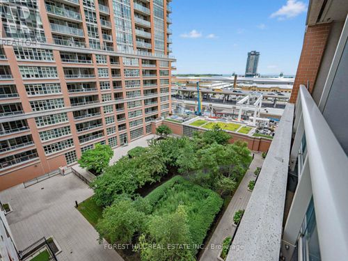 913-85 E Liberty St, Toronto, ON, M6K3R4 | Card Image