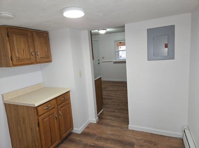 APT-2 - 42 Salem St, Condo with 3 bedrooms, 1 bathrooms and 1 parking in Fitchburg MA | Image 8