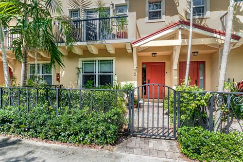 2-218 S Federal Hwy, Lake Worth Beach, FL, 33460-7106 | Card Image