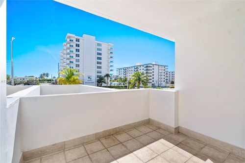 208-1410 S Ocean Dr, Hollywood, FL, 33019-2362 | Card Image