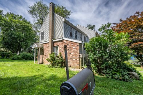 72 South Rd, Portland, CT, 06480-1038 | Card Image