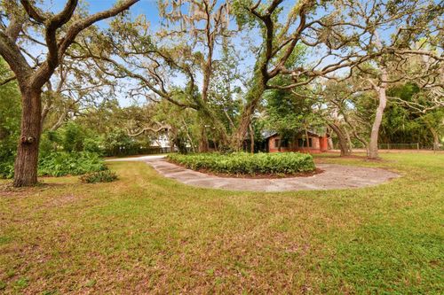 9885 Lakeview Dr, NEW PORT RICHEY, FL, 34654-3580 | Card Image