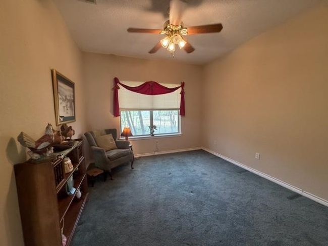 112 Penguin St, House other with 3 bedrooms, 2 bathrooms and null parking in Highland Haven TX | Image 13