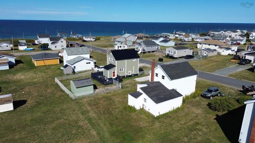 217 Ling St, New Waterford, NS, B1H2W3 | Card Image