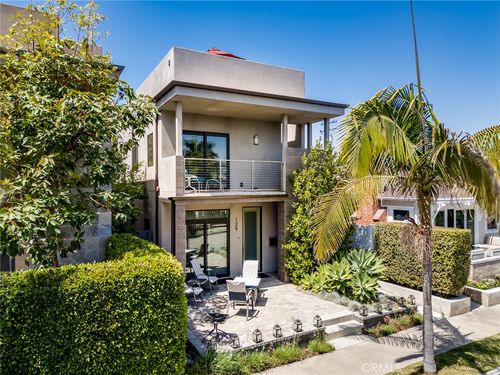 129 Dolphin Ave, Seal Beach, CA, 90740-6534 | Card Image