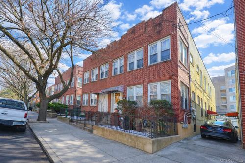 81-20 Dongan Ave, Elmhurst, NY, 11373-3731 | Card Image
