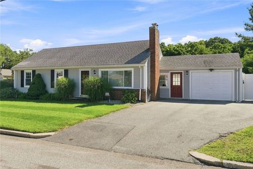 200 Rowe Ave, Pawtucket, RI, 02861-3244 | Card Image