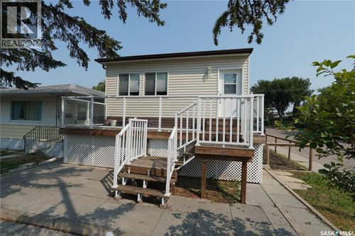 5602 Dewdney Ave, Regina, SK, S4T1C7 | Card Image