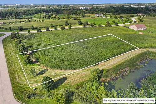 42219 N Strawberry Ln, Zion, IL, 60099 | Card Image