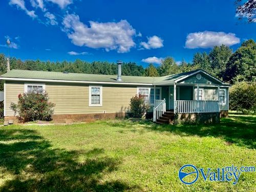 900 County Road 441, Hillsboro, AL, 35643-4234 | Card Image