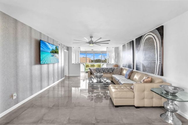 APT-401 - 2603 Nw 103 Rd Ave, Condo with 3 bedrooms, 2 bathrooms and null parking in Sunrise FL | Image 11