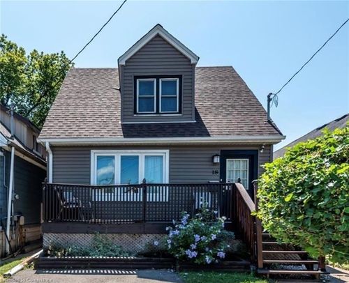 18 Merchison Ave, Hamilton, ON, L8H3C9 | Card Image