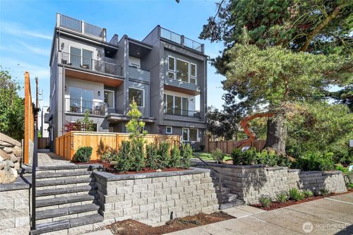 4144 44th Avenue Sw, Seattle, WA, 98116 | Card Image
