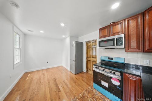 apt-6-14 Yankee Pl, Ellenville, NY, 12428-1541 | Card Image