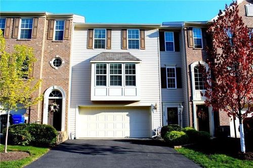 305 Broadstone Dr, Mars, PA, 16046-5207 | Card Image