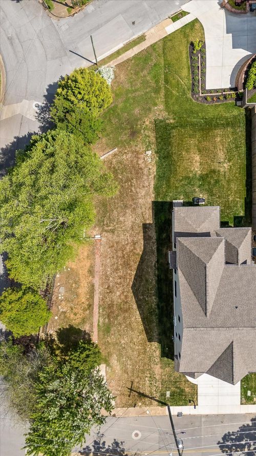 920 Forest Avenue, Chattanooga, TN, 37405 | Card Image