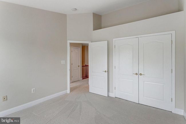 25804 Commons Sq, Townhouse with 3 bedrooms, 4 bathrooms and null parking in CHANTILLY VA | Image 28