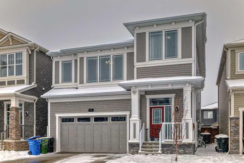 91 Carrington Crescent Nw, Home with 4 bedrooms, 2 bathrooms and 4 parking in Calgary AB | Card Image