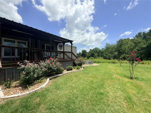 995 Diserens Rd, North Zulch, TX, 77872-6427 | Card Image