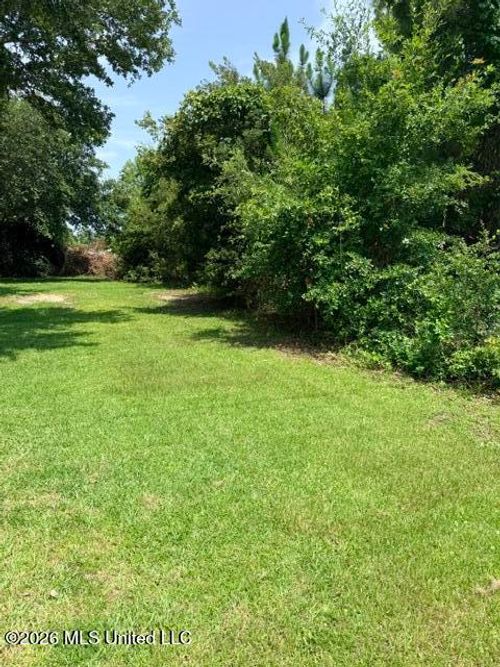104 Edwards Drive, Pass Christian, MS, 39571 | Card Image