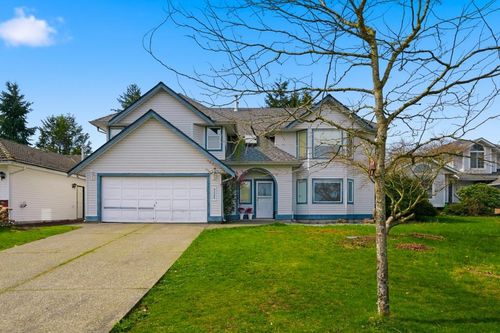 9335 152a St, Surrey, BC, V3R0E6 | Card Image