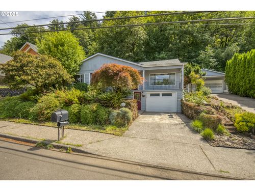 10516 Se Clinton St, Portland, OR, 97266 | Card Image