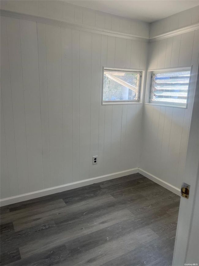 27 W Hawthorne Ave, Home with 0 bedrooms, 0 bathrooms and null parking in Valley Stream NY | Image 7