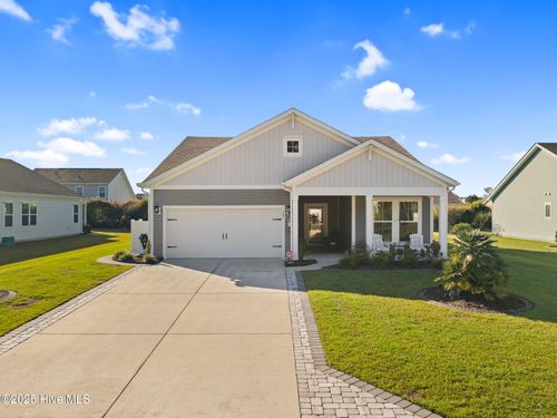 587 Dellcastle Ct Nw, Calabash, NC, 28467-1406 | Card Image